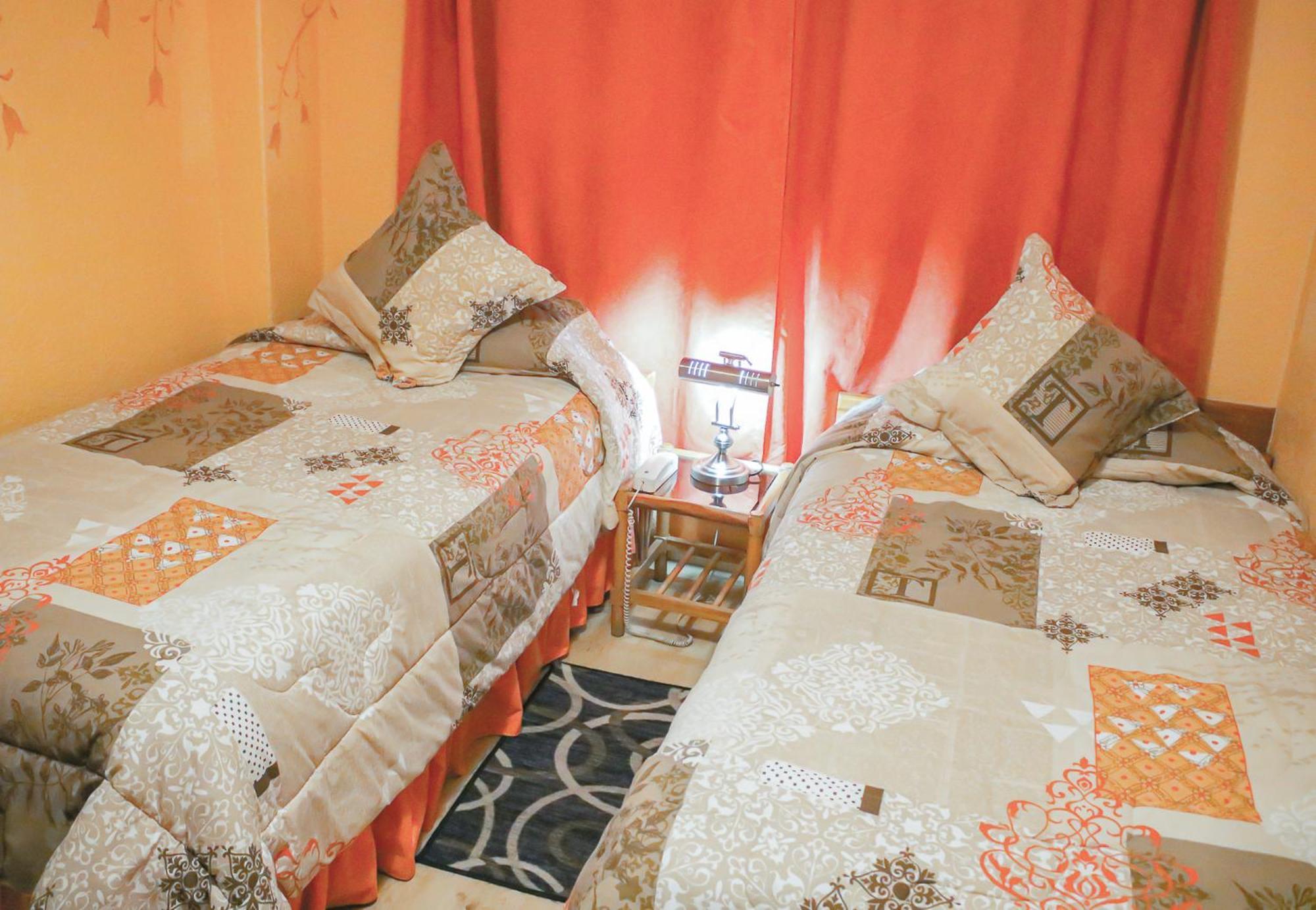 Hotel Rodelu ลาตาคุงกา ภายนอก รูปภาพ